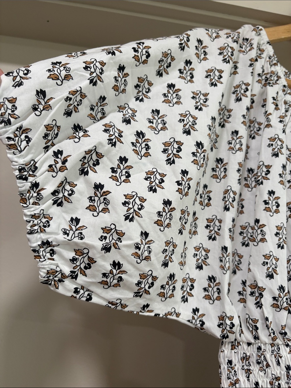Ann Taylor Floral Smocked Puff Sleeve Midi Dress, Size 4, NWT - Picture 6 of 12